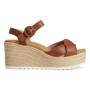 Naot Women's Marbella Brown Peanut Leather Harbor Walk Coast Step