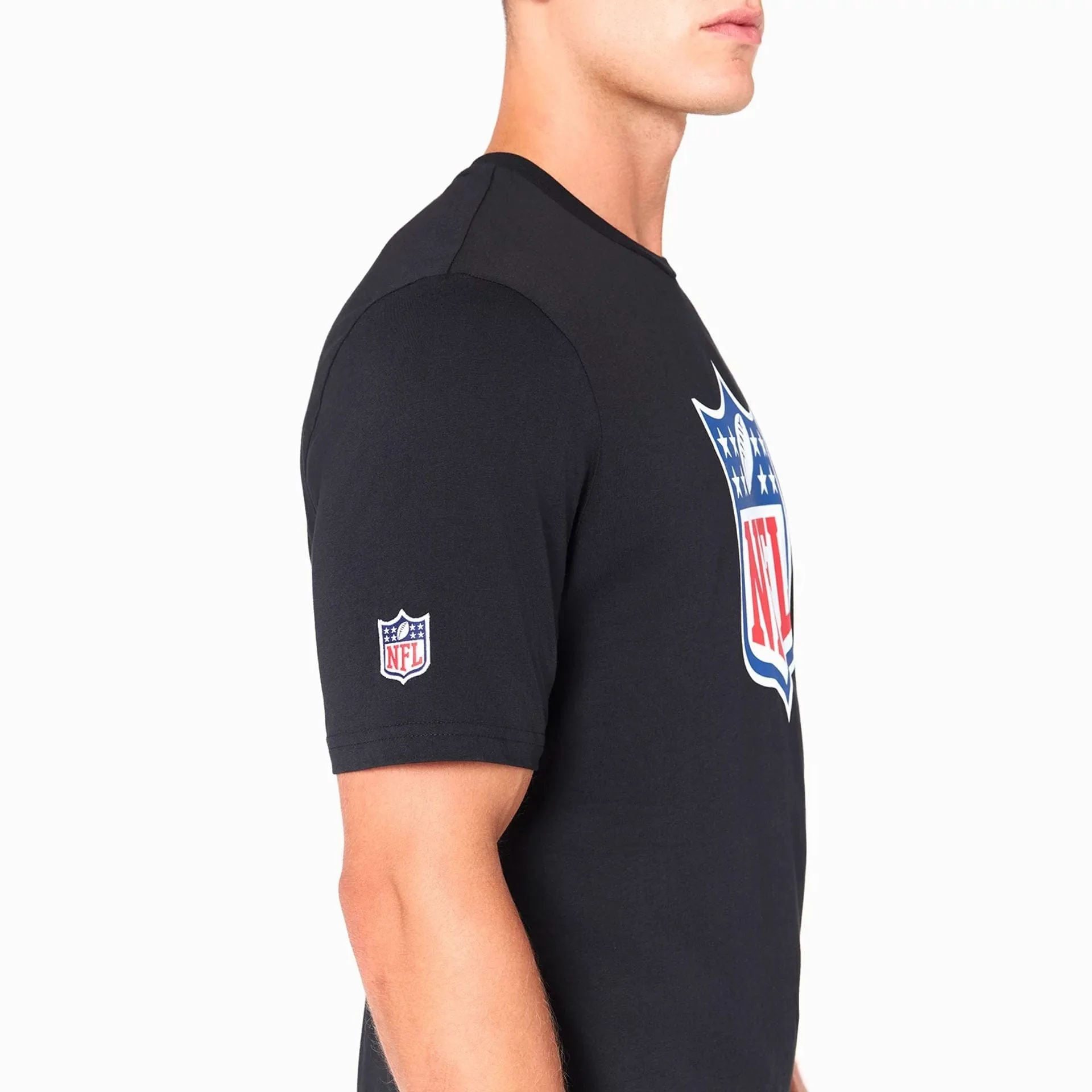 short sleeved NFL Shield Logo NFL Black T-Shirt
