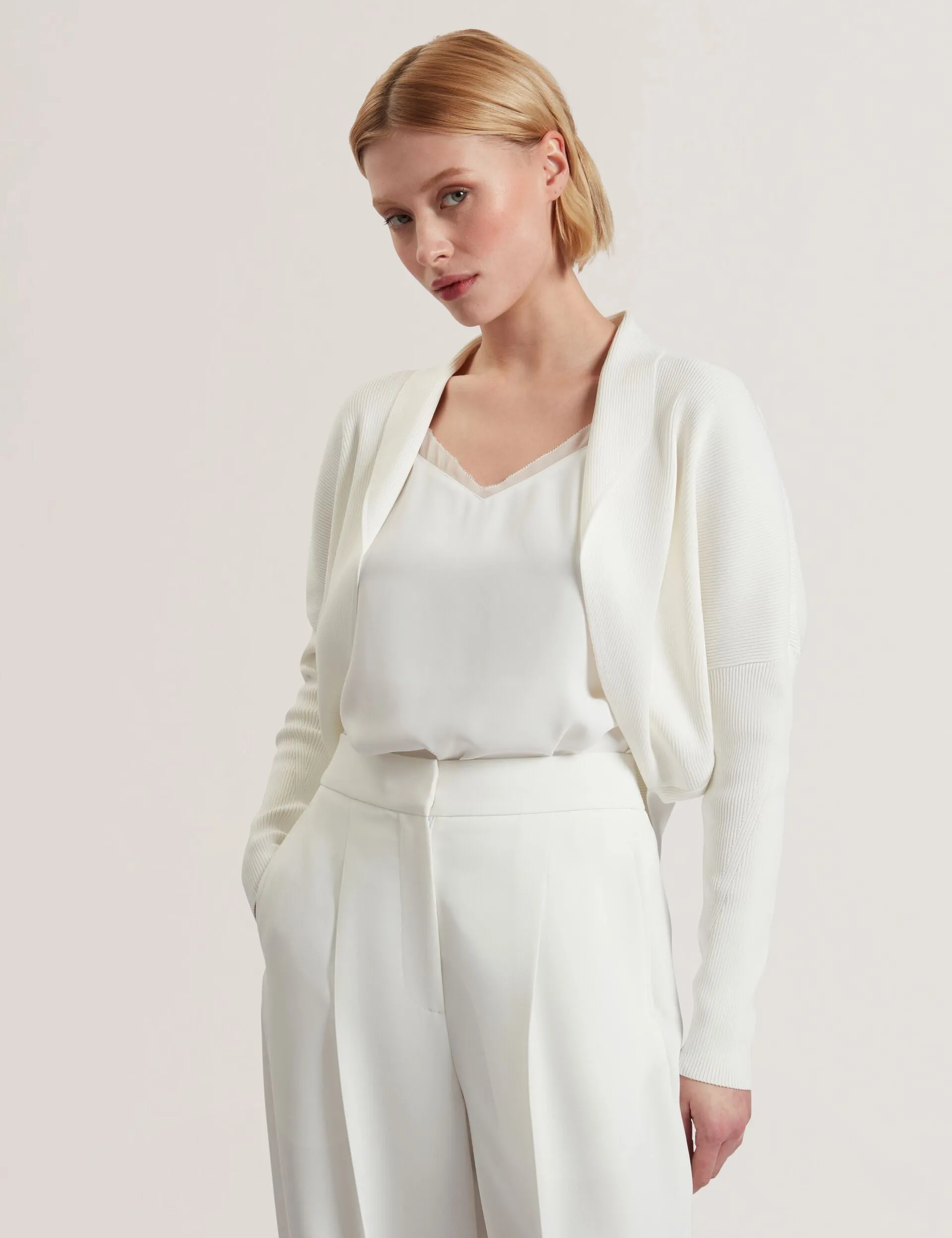 ERHAN | IVORY MatteFinishTexture Cool Edge