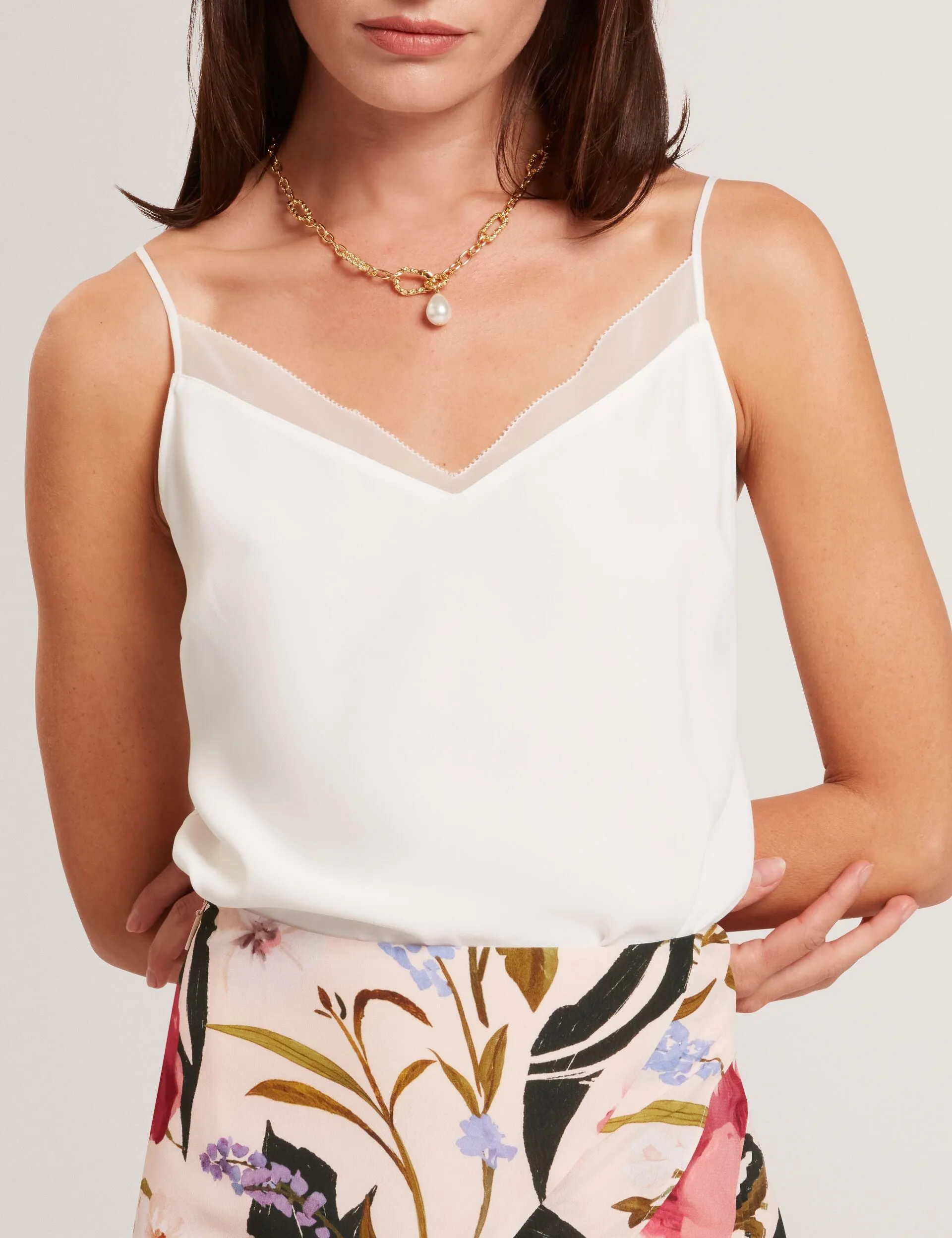 LULEA | IVORY Commute Ease NoSlip Hem