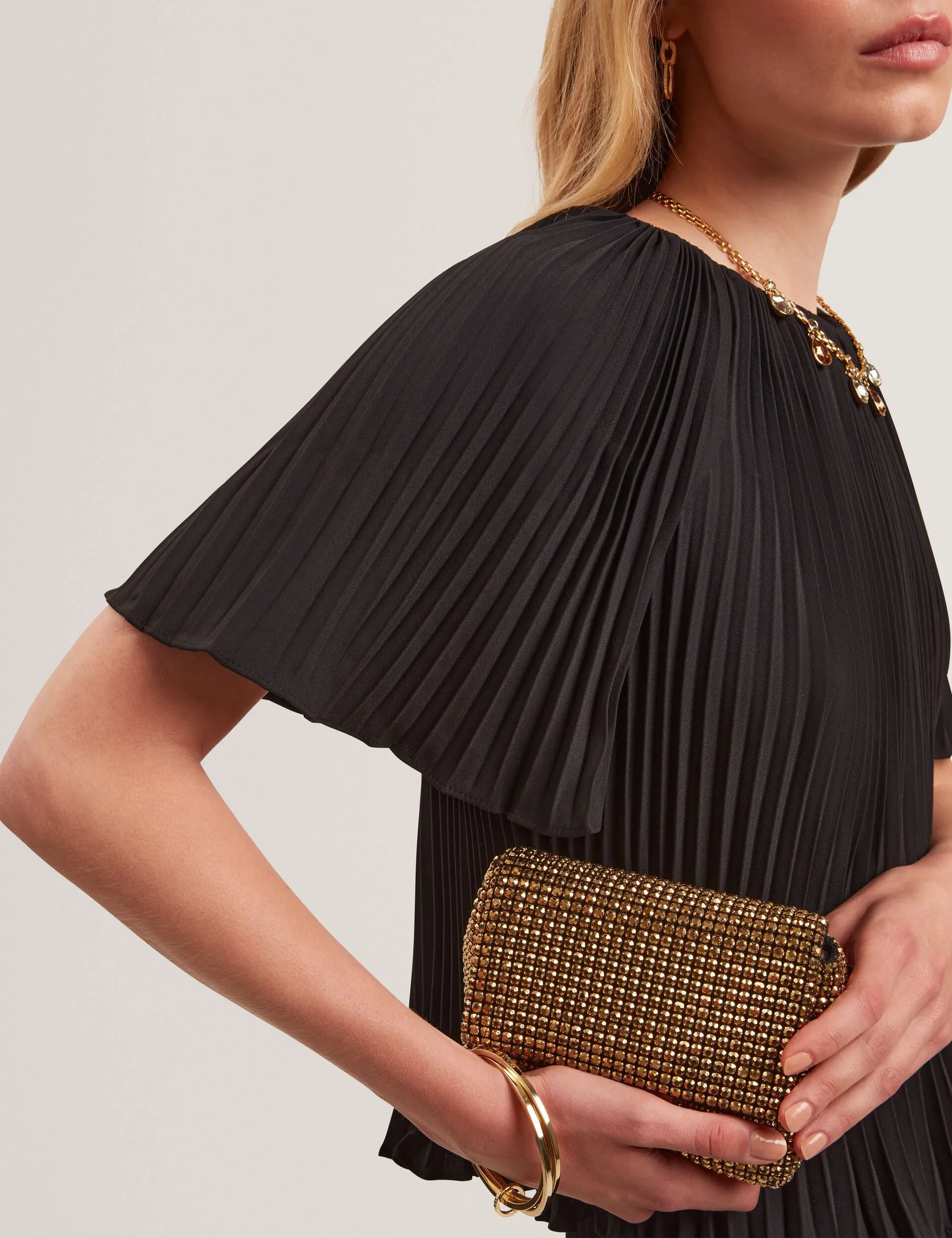 Hero Tale AGARA | BLACK