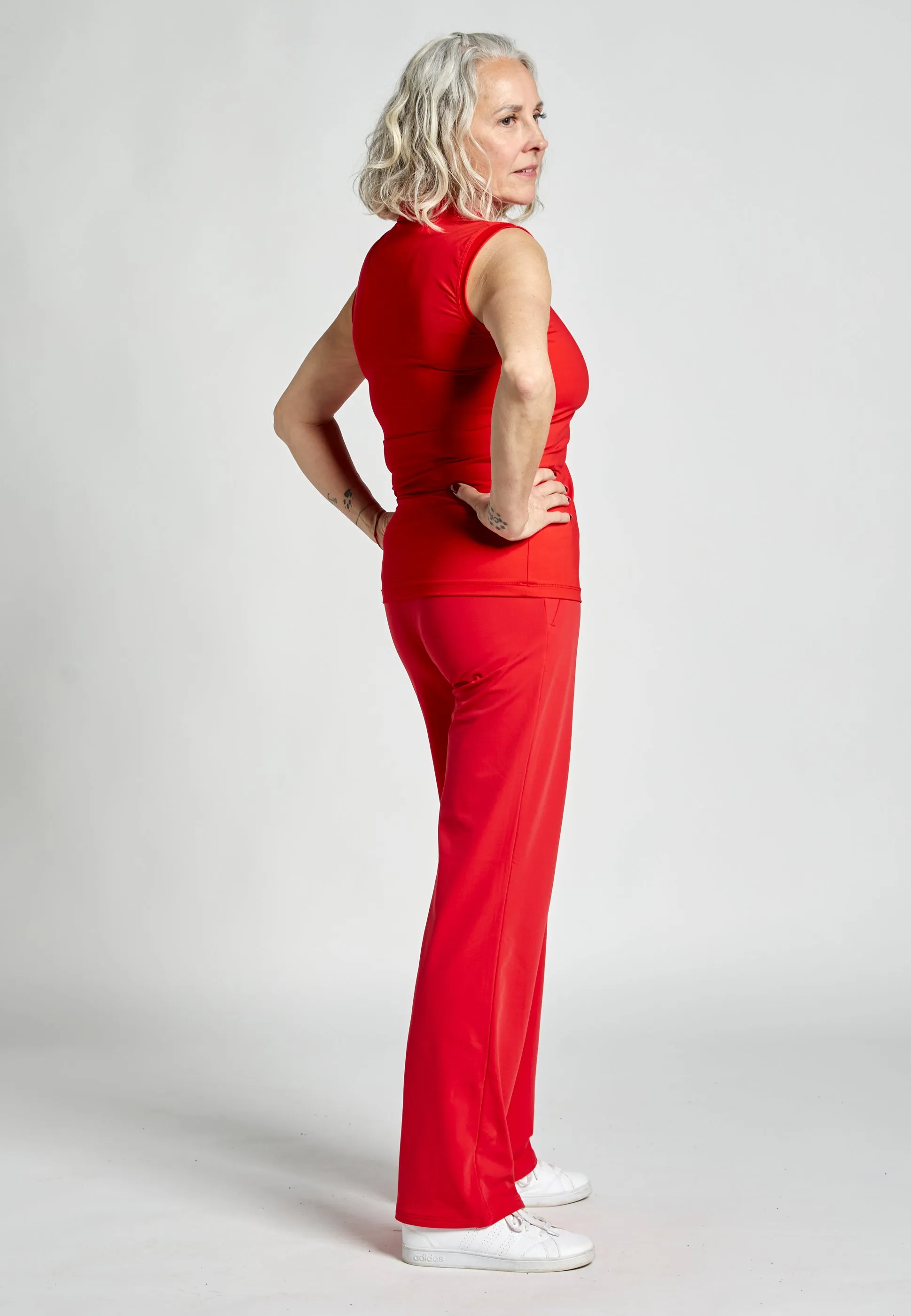 Gym clothing Sun Protection Tennis Polo Shirt sleeveless for Women & Girls, red