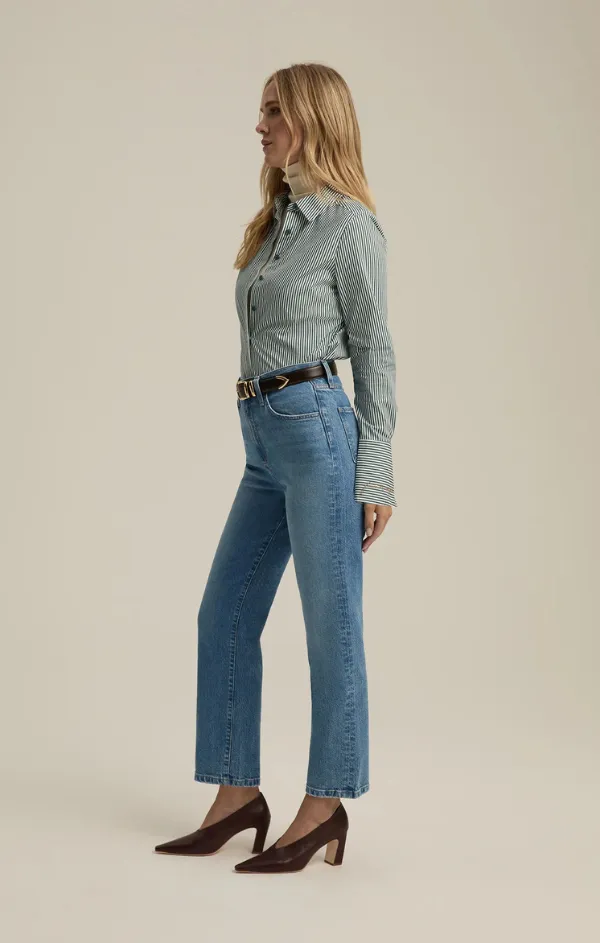 The Valentina Straight Jeans Crisp Design Chilly Weather Fit
