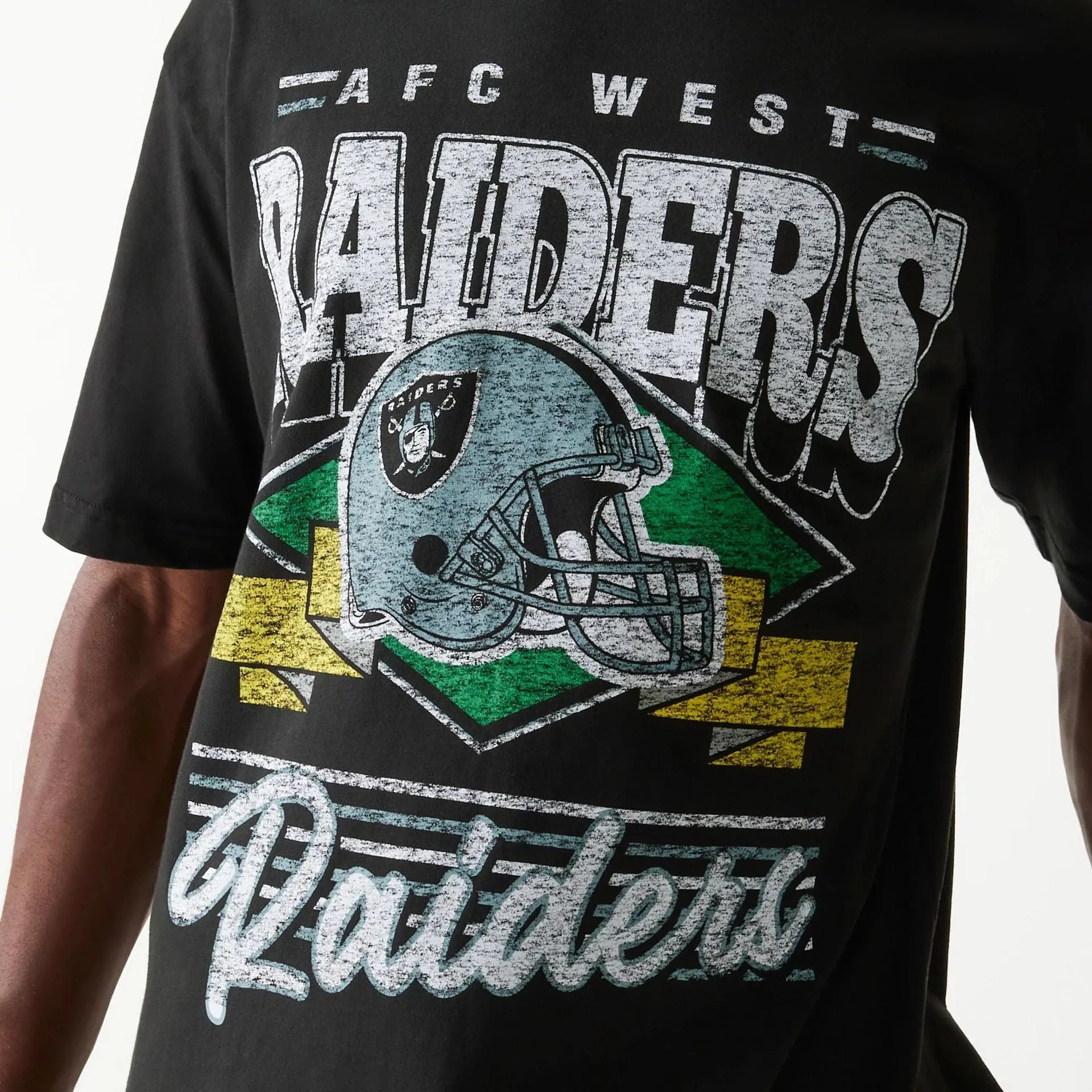 Las Vegas Raiders Sport Classic Black T-Shirt Sleek Design Fit Non Iron Fabric