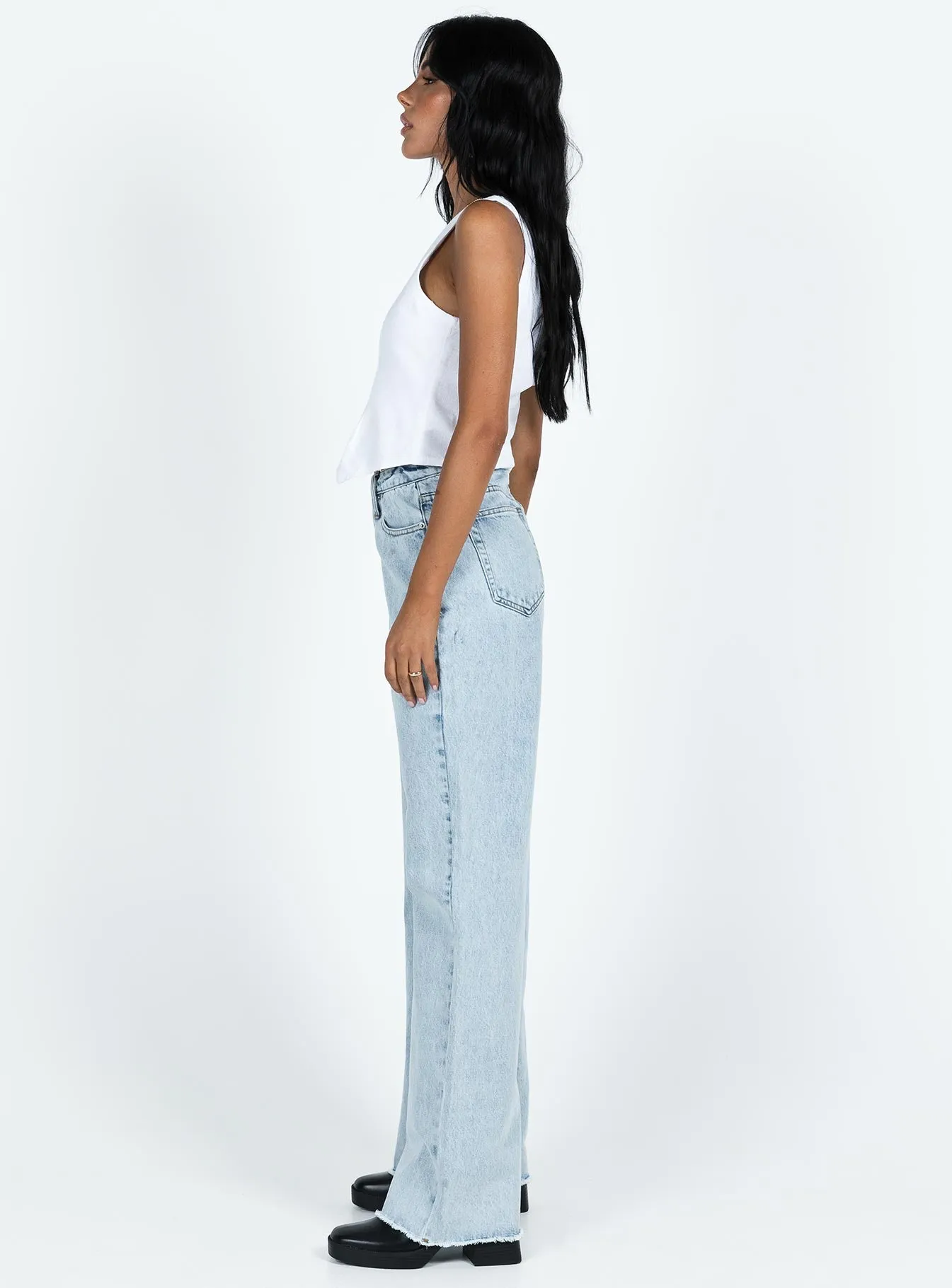 Carey Denim Jeans Light Wash Smart Design Fit And Easy