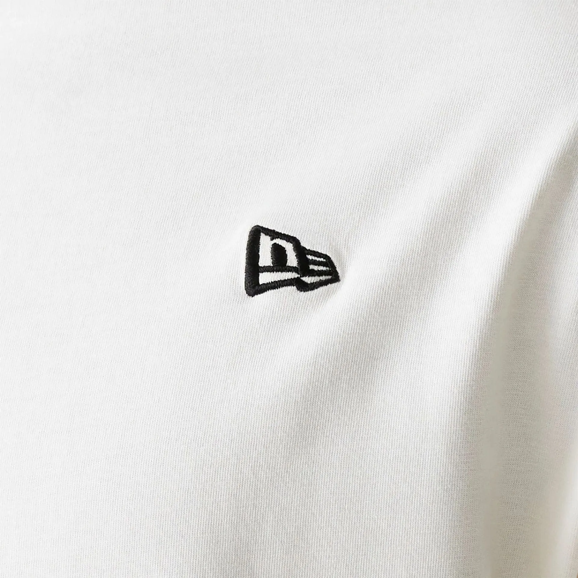 New Era Essential Cream Oversized T-Shirt Comfortable Wear