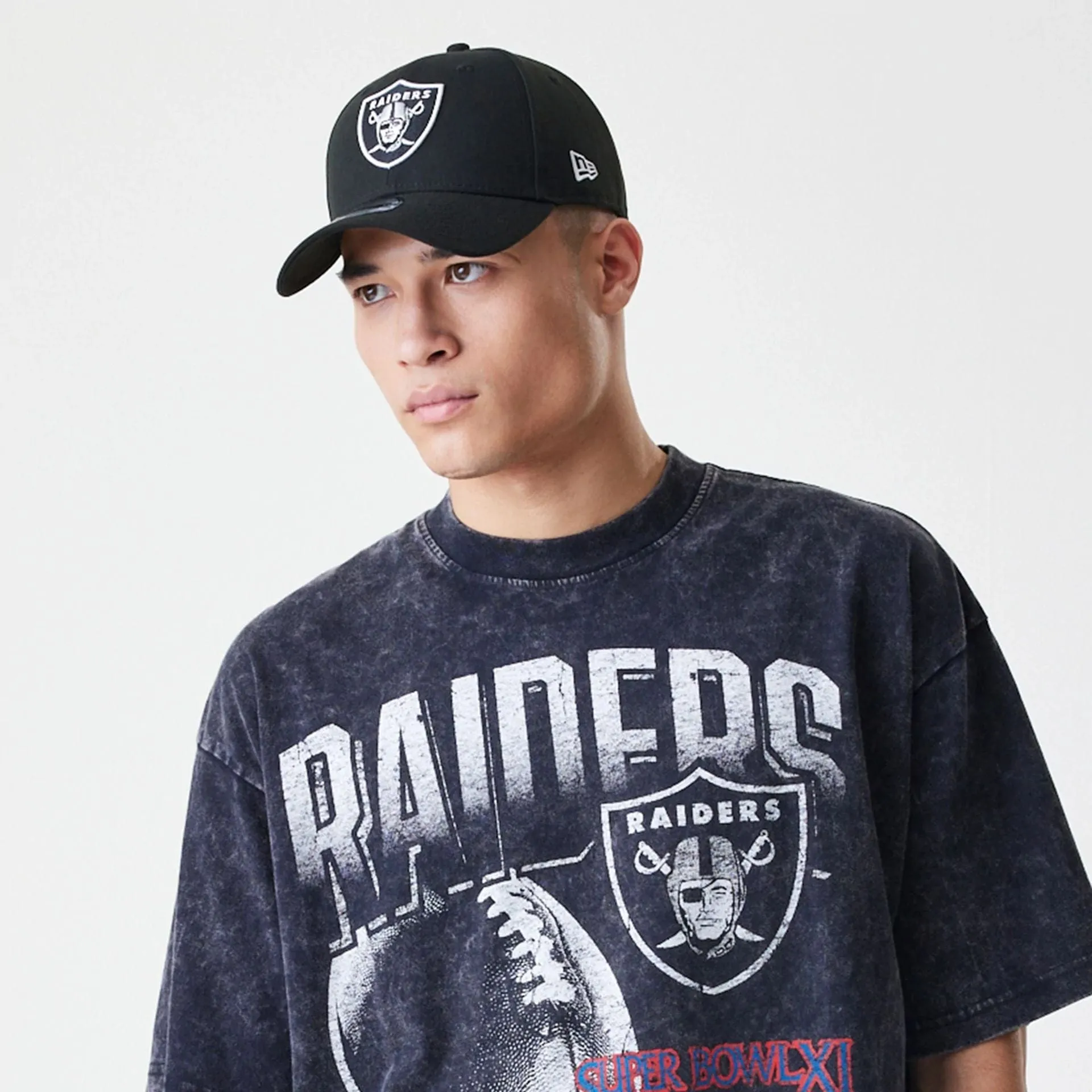 Las Vegas Raiders Sport Classic Black T-Shirt Lightweight Layer Versatile Performance