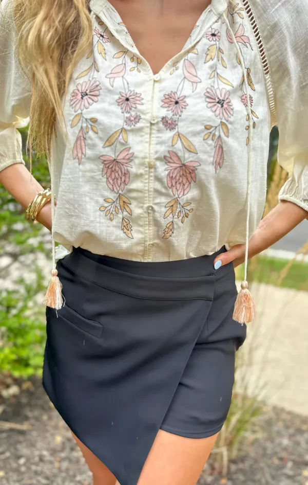 Story Glow Verbena Floral Embroidered Blouse