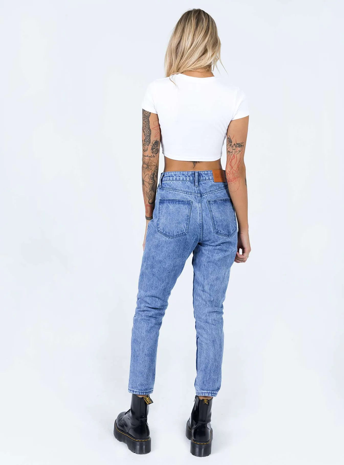 Vernazza Yolk Detail Denim Jeans Modern Design Outfit Staple