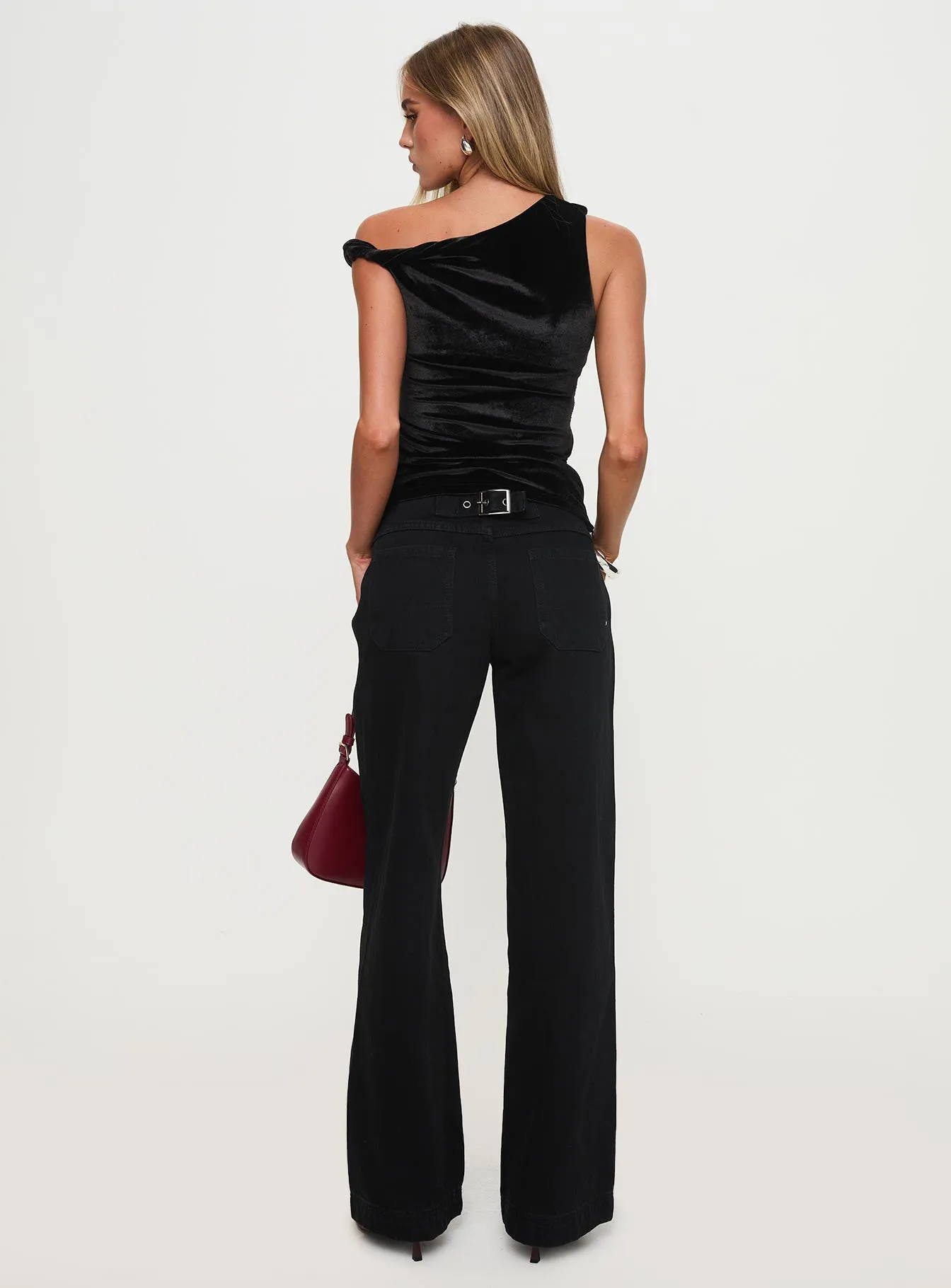 Contemporary Look Jankins Low Rise Straight Leg Jeans Black