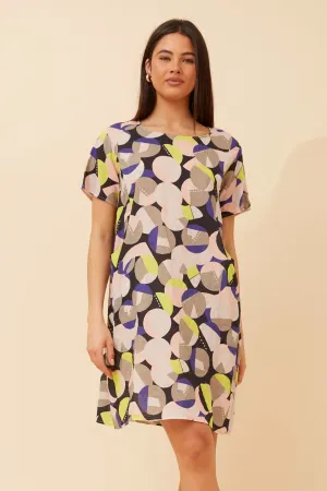 VINE ABSTRACT PRINT SHIFT DRESS Fluid movement