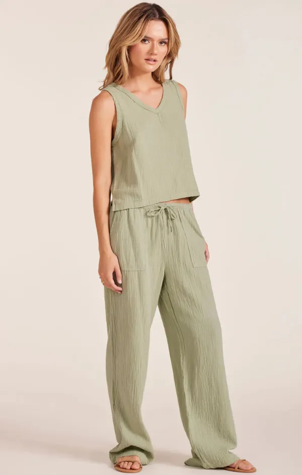 Wide Leg Pant with Small Waistband in Juniper Reflective details wrinkle free