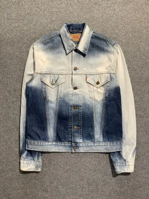 Levi??s Denim Faded Jacket MoistureWicking Technology