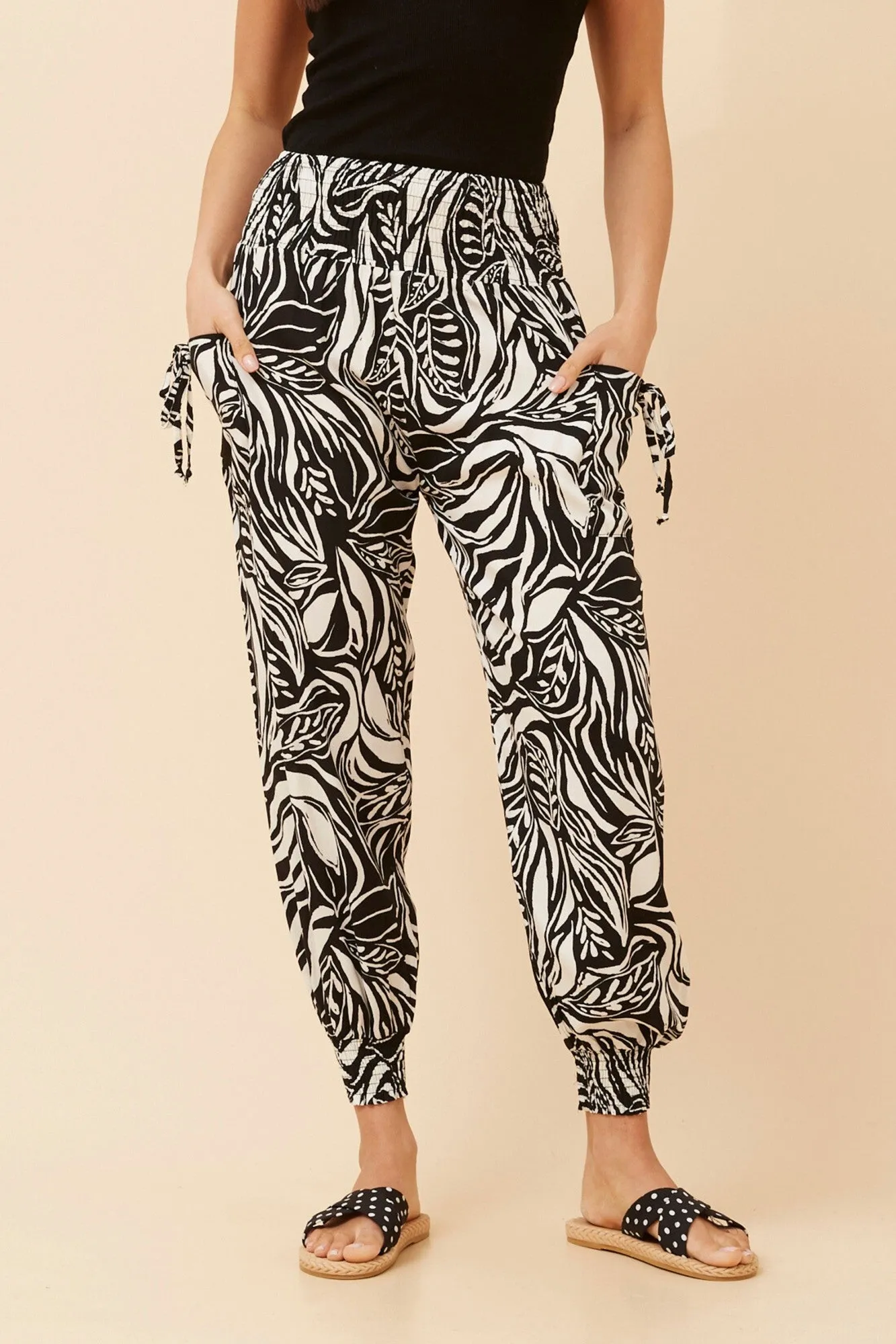 All Day Fit ABSTRACT PRINT HAREM PANTS