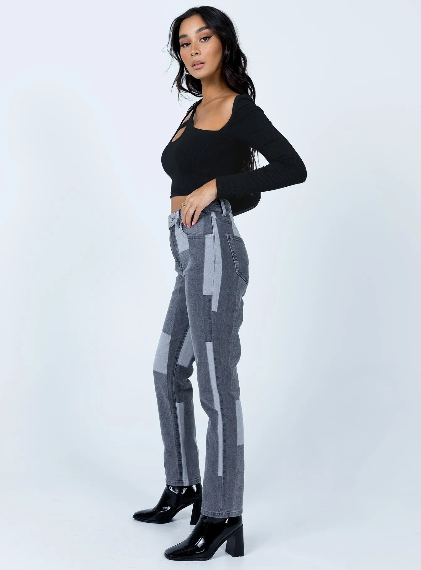 Slim Silhouette Zahra Denim Jeans Black