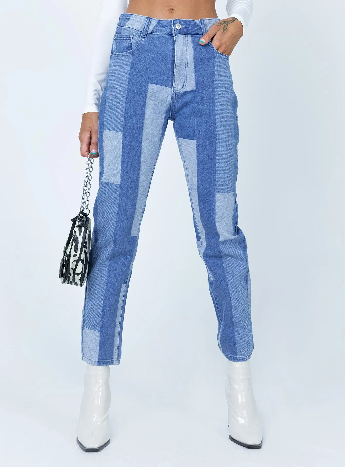 Flexible Comfort Traveler Gear Sustainable Zahra Denim Jeans