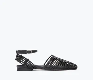 BLAKE CAGED WOVEN FLAT Stable Stride